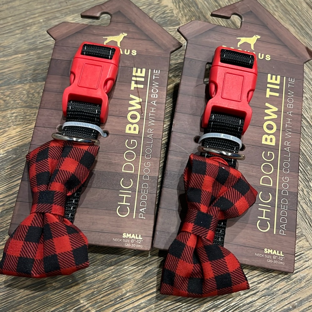 NWT Doghaus Dog Collar with Bow tie- Red and Black Small (8-12 in)